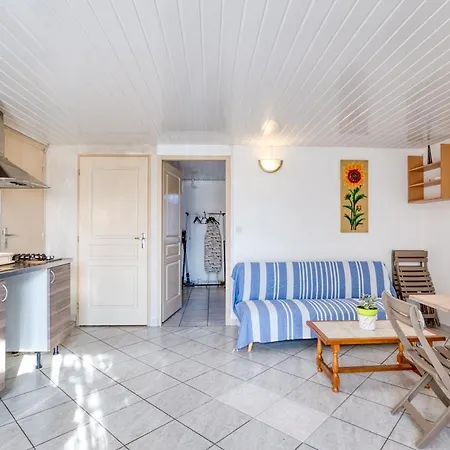 2 Pieces, Plain-pied, Equipe, Avec Parkings, Reservation Minimum 3 Nuits Appartement Béziers